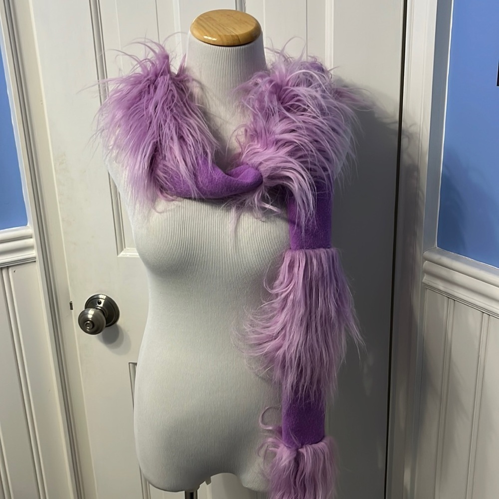 Anna Sui X Free People Fab Faux Fur Scarf NWT - Picture 12 of 15